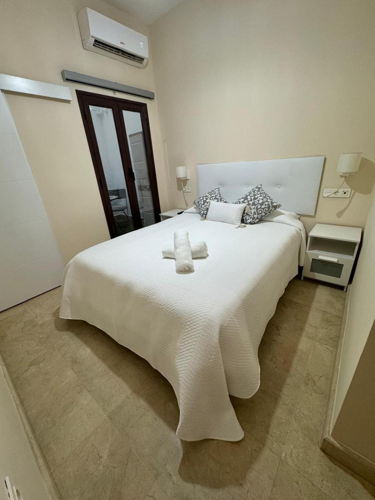 Apartamento En Lumbreras-Alameda Севілья Екстер'єр фото
