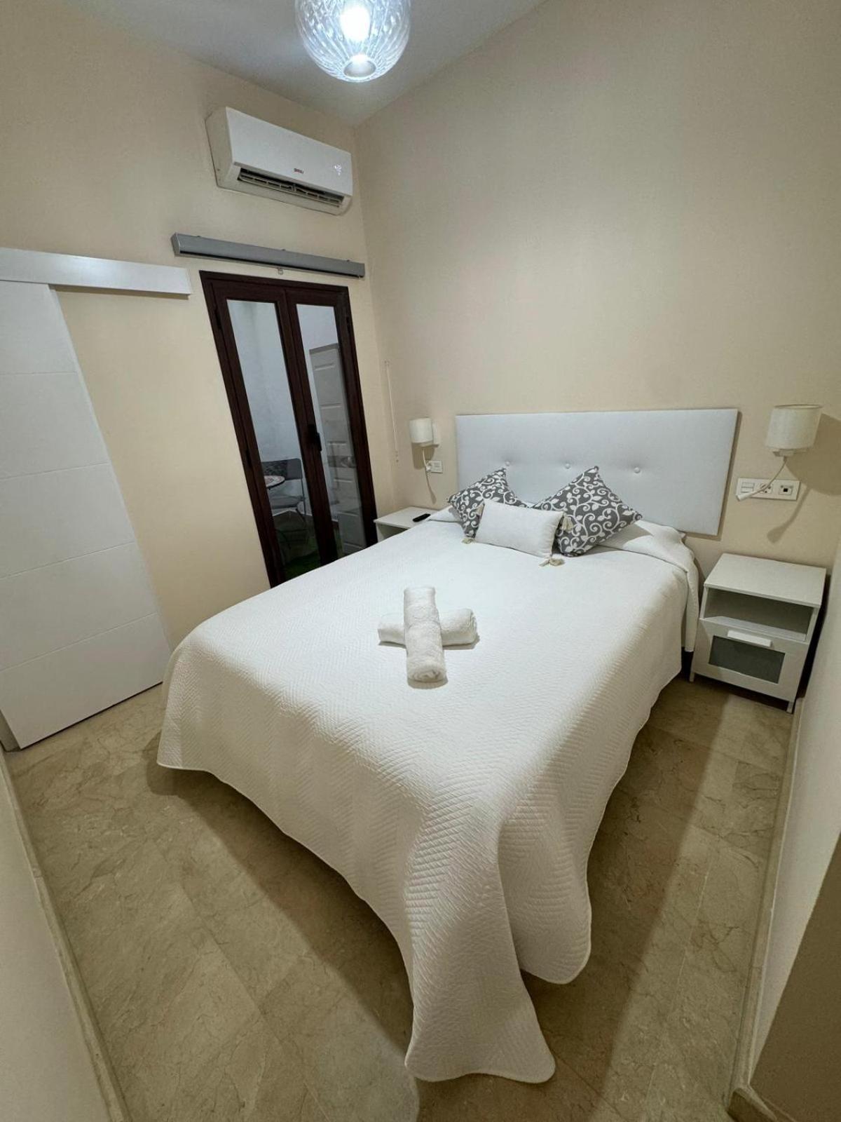 Apartamento En Lumbreras-Alameda Севілья Екстер'єр фото